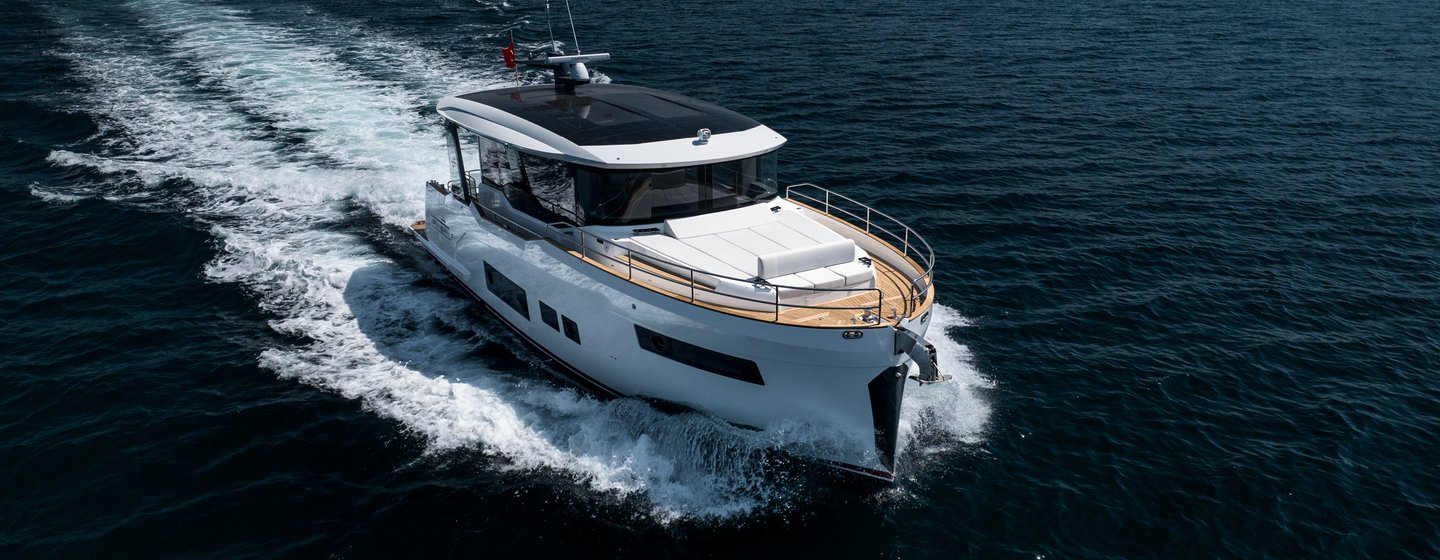 Sirena 48  Coupé Yachts, Example 1