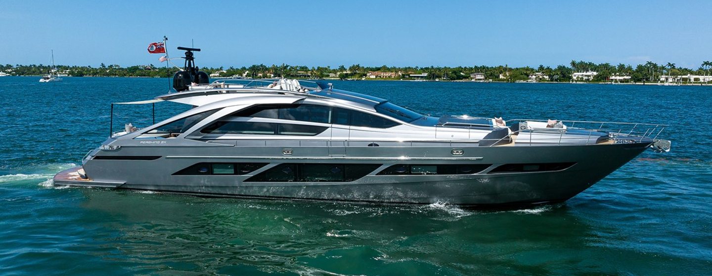 Motor Yacht Shine