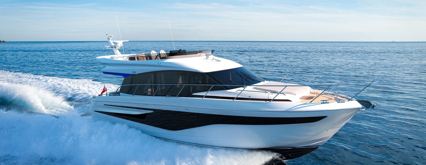 Motor yacht F54 underway