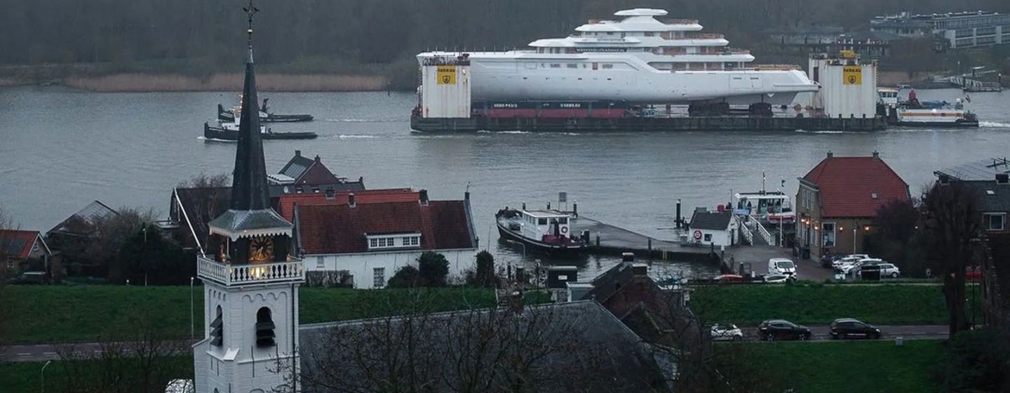 Feadship’s 80m Project 715 superyacht transported for outfitting photo 1