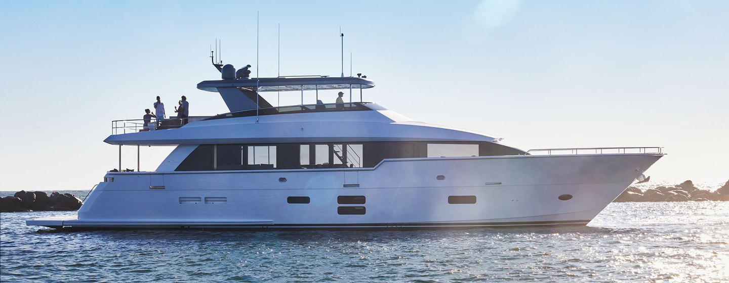 Hatteras M90 Panacera Yachts (2018 - 2022), Example 1