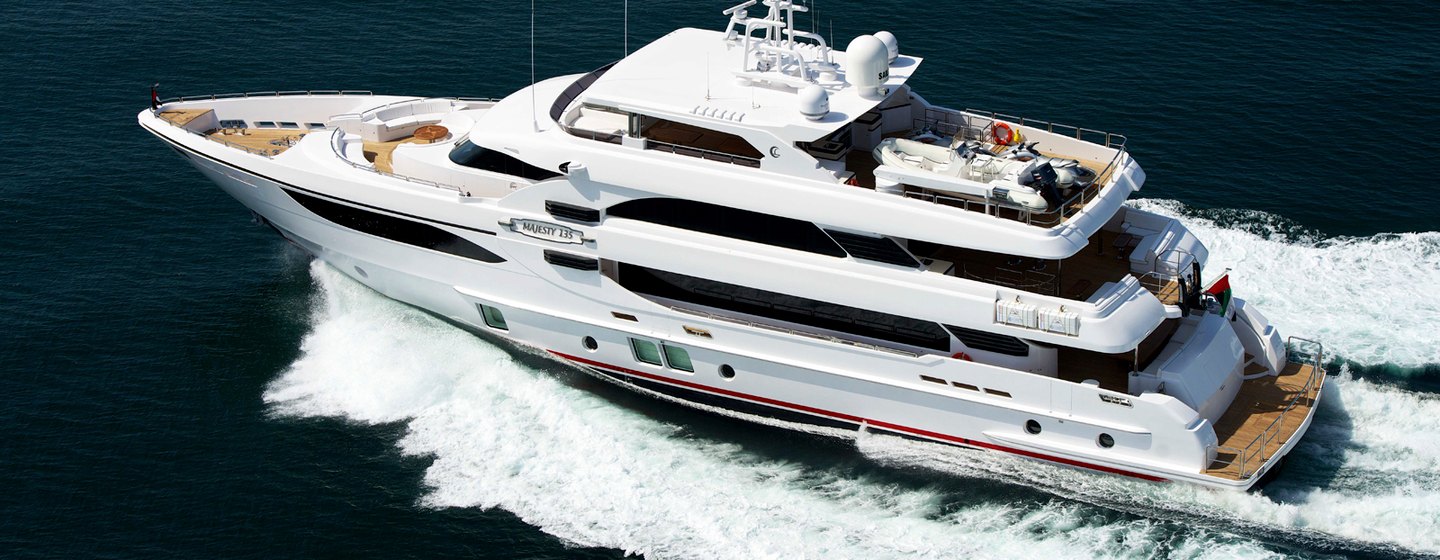 Gulf Craft Majesty 135 Yachts (2012 - 2020), Example 1