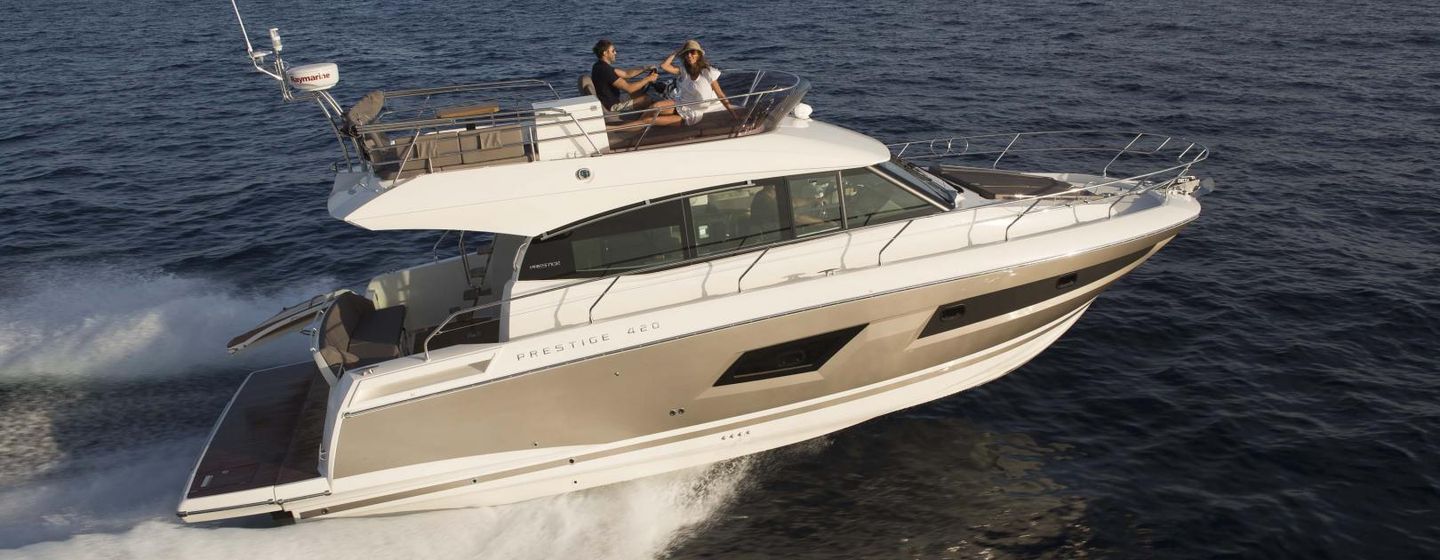 Prestige 420 Yachts (Gen 1, 2015 - 2019), Example 1