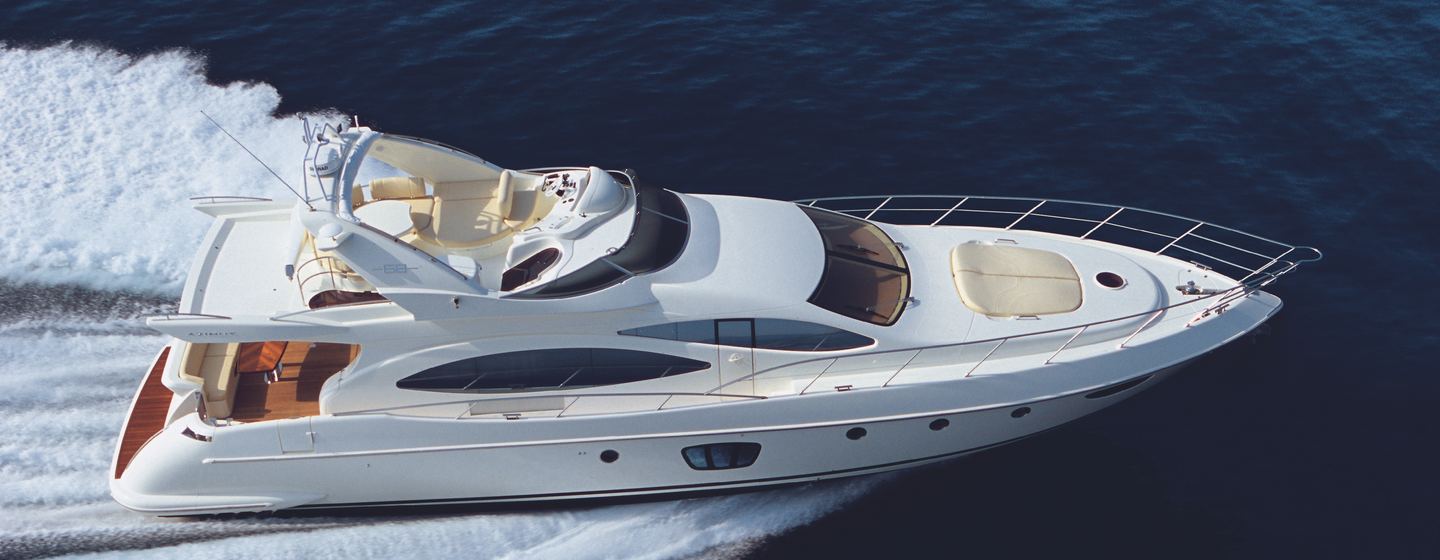 Azimut 68 Evolution Yachts (Mk2, 2004 - 2010), Example 1
