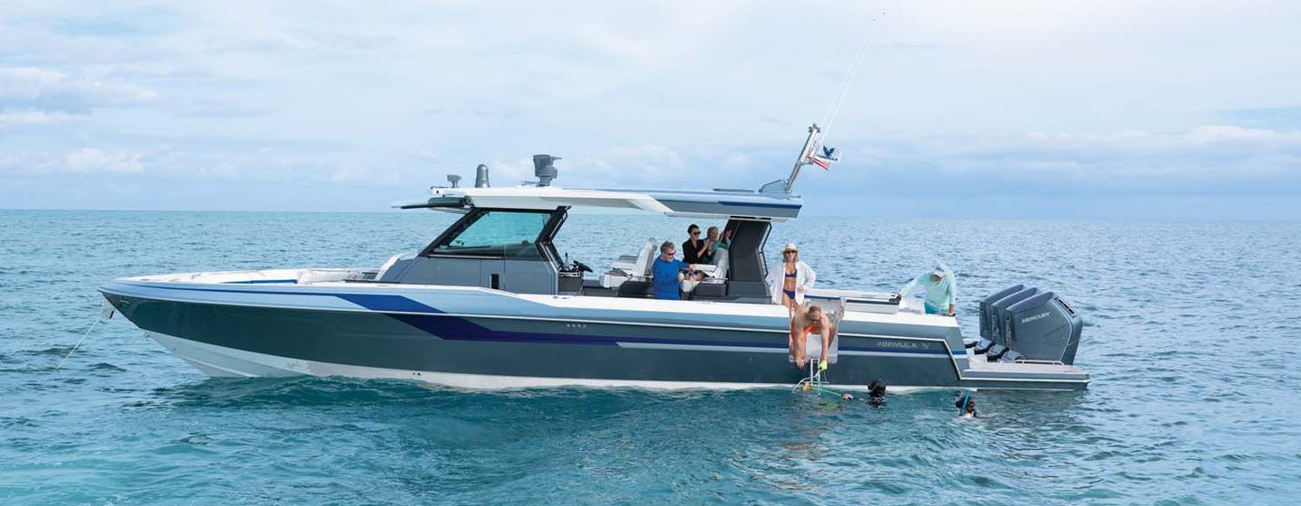 Formula 457 Center Console Sport Boats, Example 1