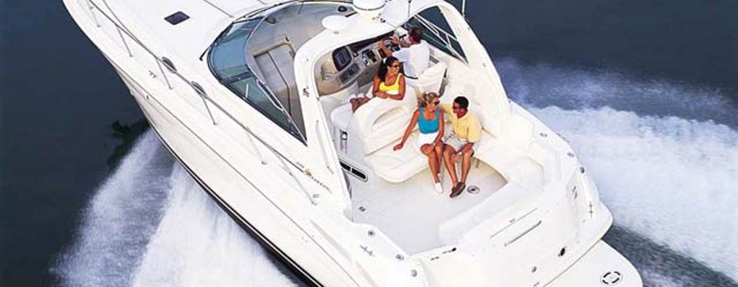 Sea Ray 380 Sundancer Yachts (Gen 1, 1999 - 2004), Example 1