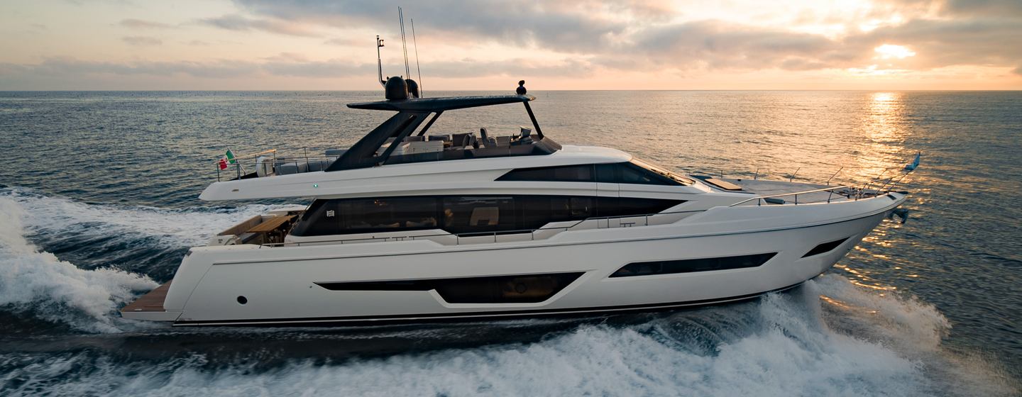 Ferretti 780 Yachts, Example 1
