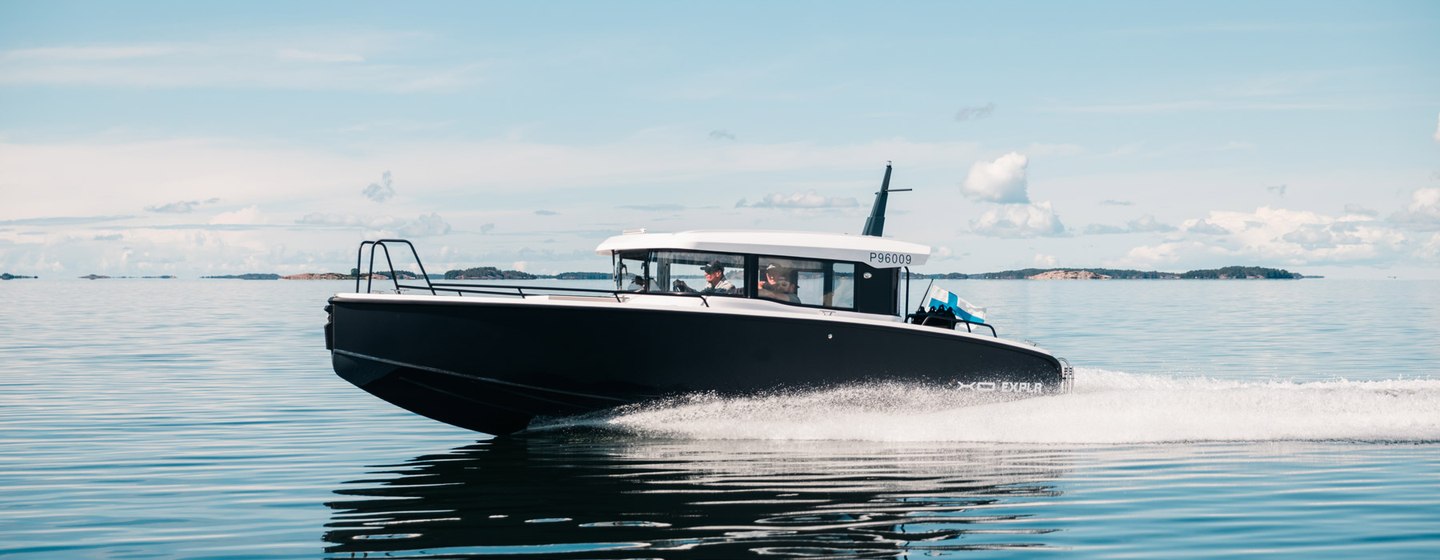 XO DFNDR 9 Boats, Example 1