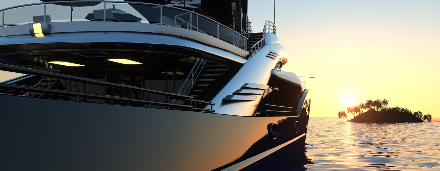 Superyacht vs mega yacht - what's the difference