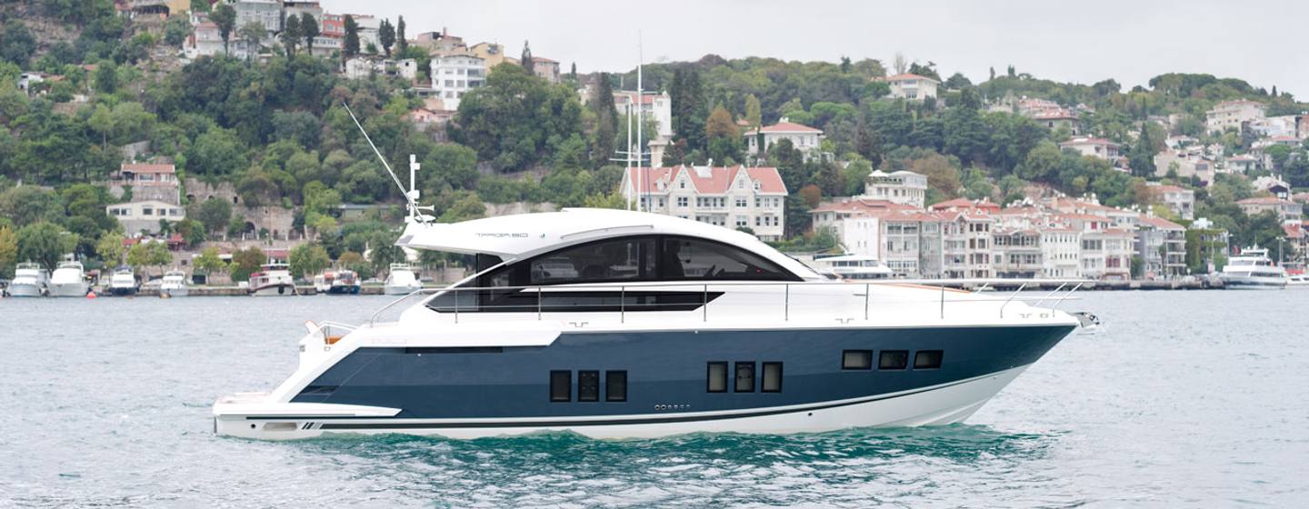 Fairline Targa 50 GT Yachts (Gen 1, 2010 - 2014), Example 1