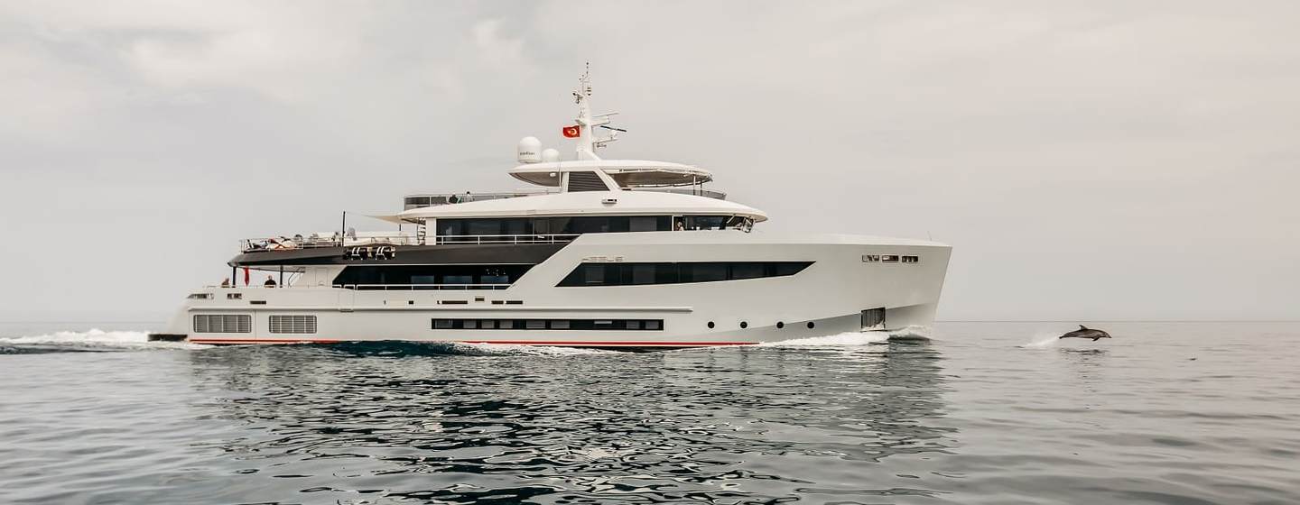 Bering 145 Yachts, Example 1