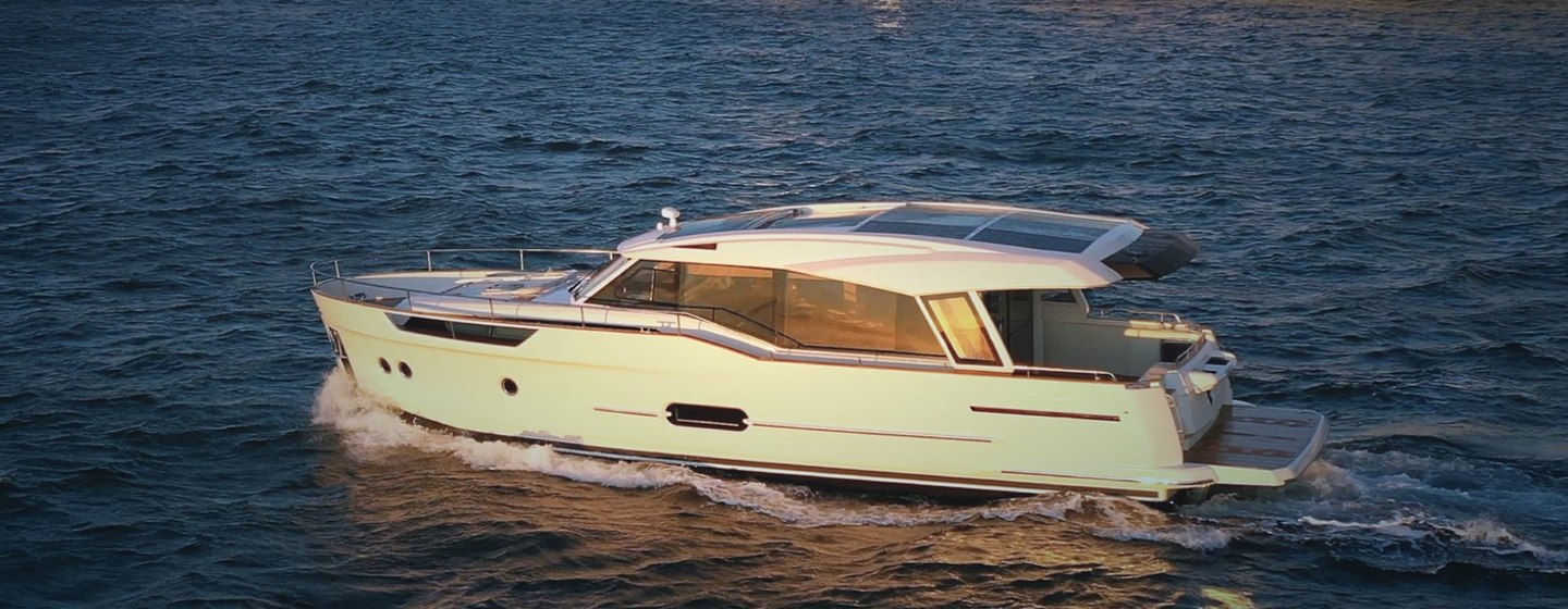 Greenline 48 Coupé Boats, Example 1