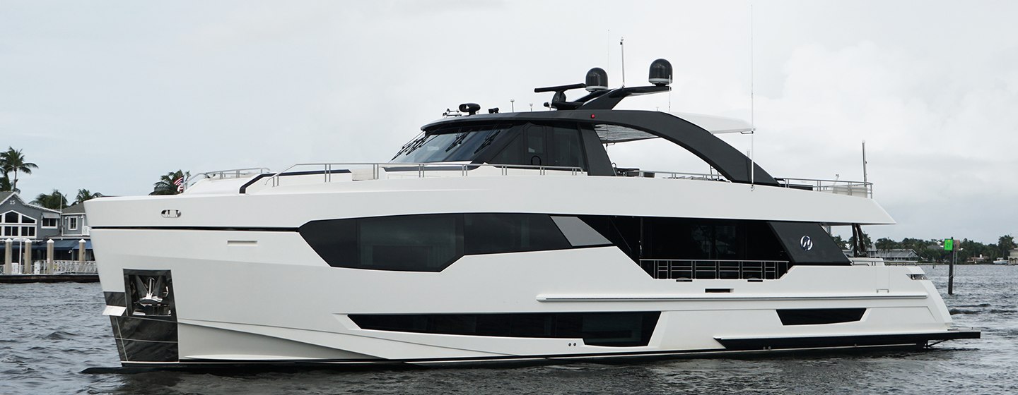 Ocean Alexander 28R Open Yachts (2020 - 2021), Example 1