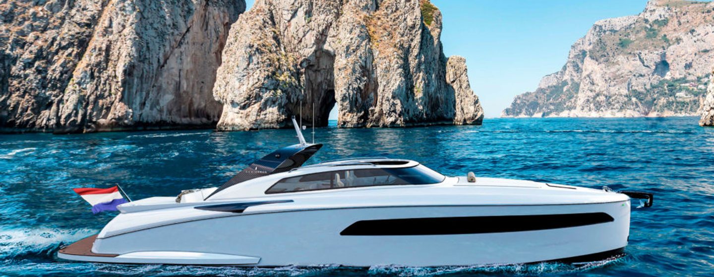 Sichterman presents versatile new 15M M/Y Libertas photo 1