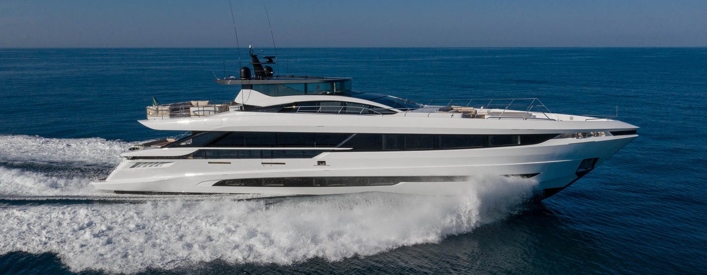 Mangusta GranSport 33 Yachts (2019 - 2025), Example 1