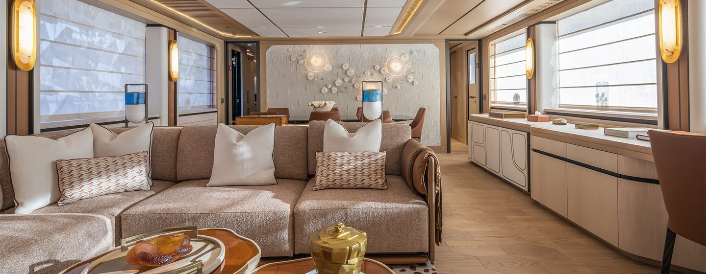 Cantiere Delle Marche superyacht Haze² saloon 