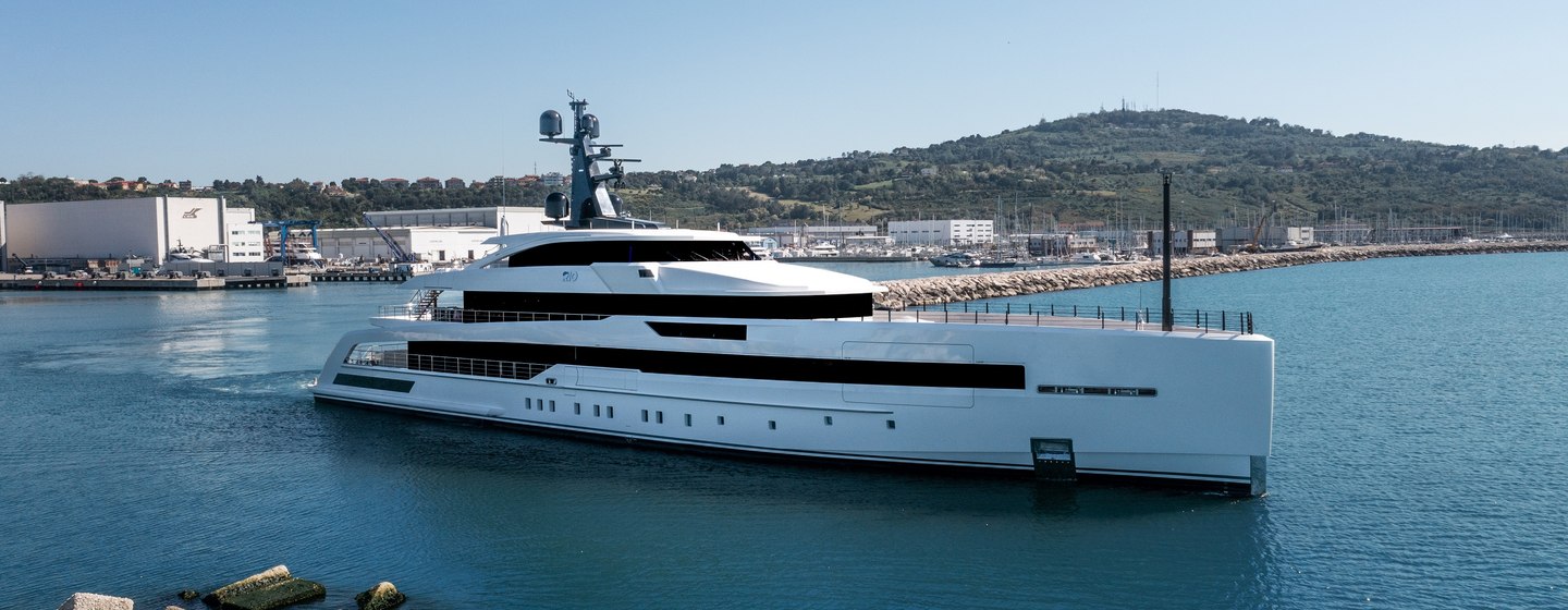 CRN successfully deliver superyacht RIO photo 1