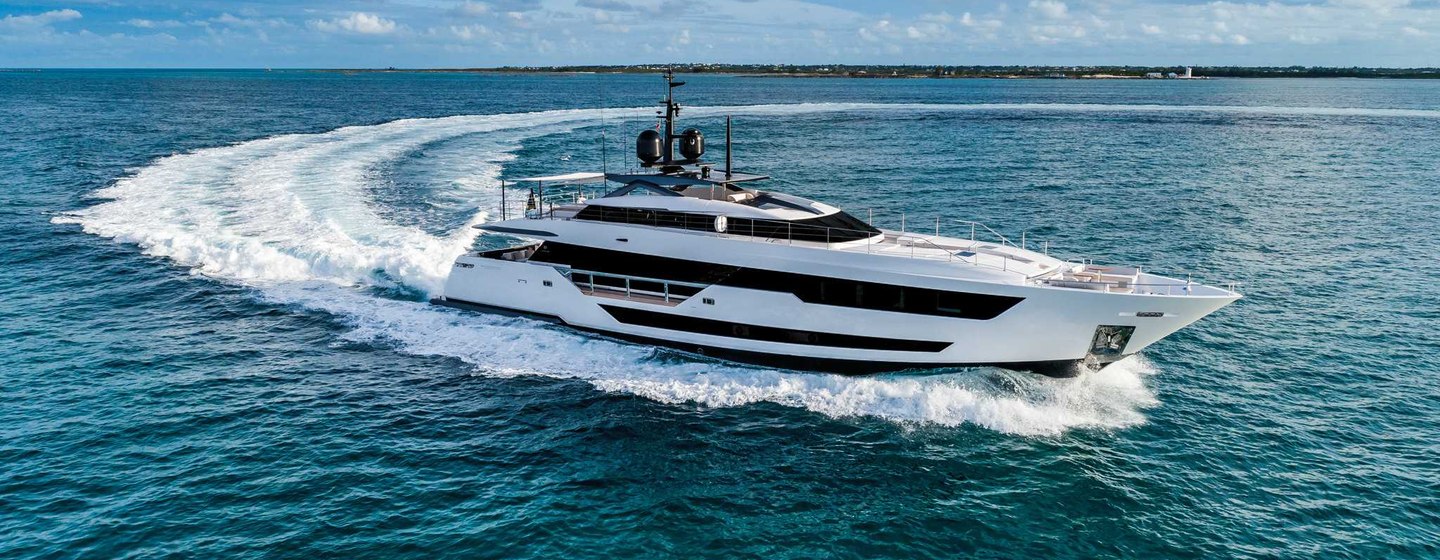 Custom Line 120 picks up another award for Ferretti photo 1