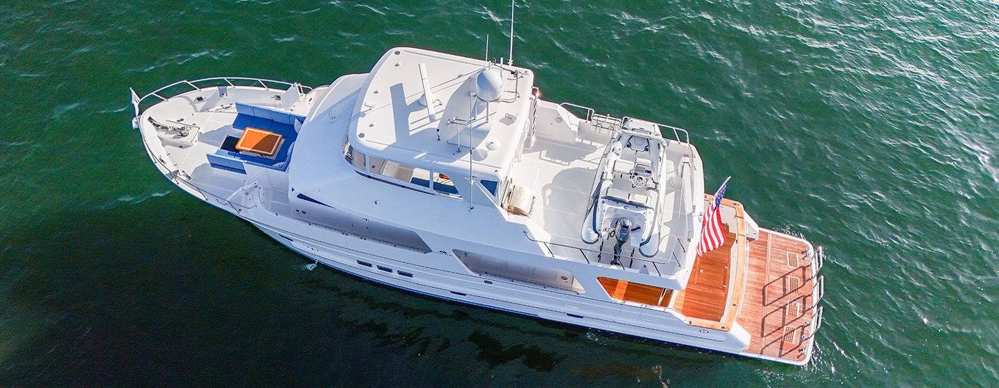 Outer Reef's 670 Azure Sports Yacht fosters entertainment and functionality photo 1