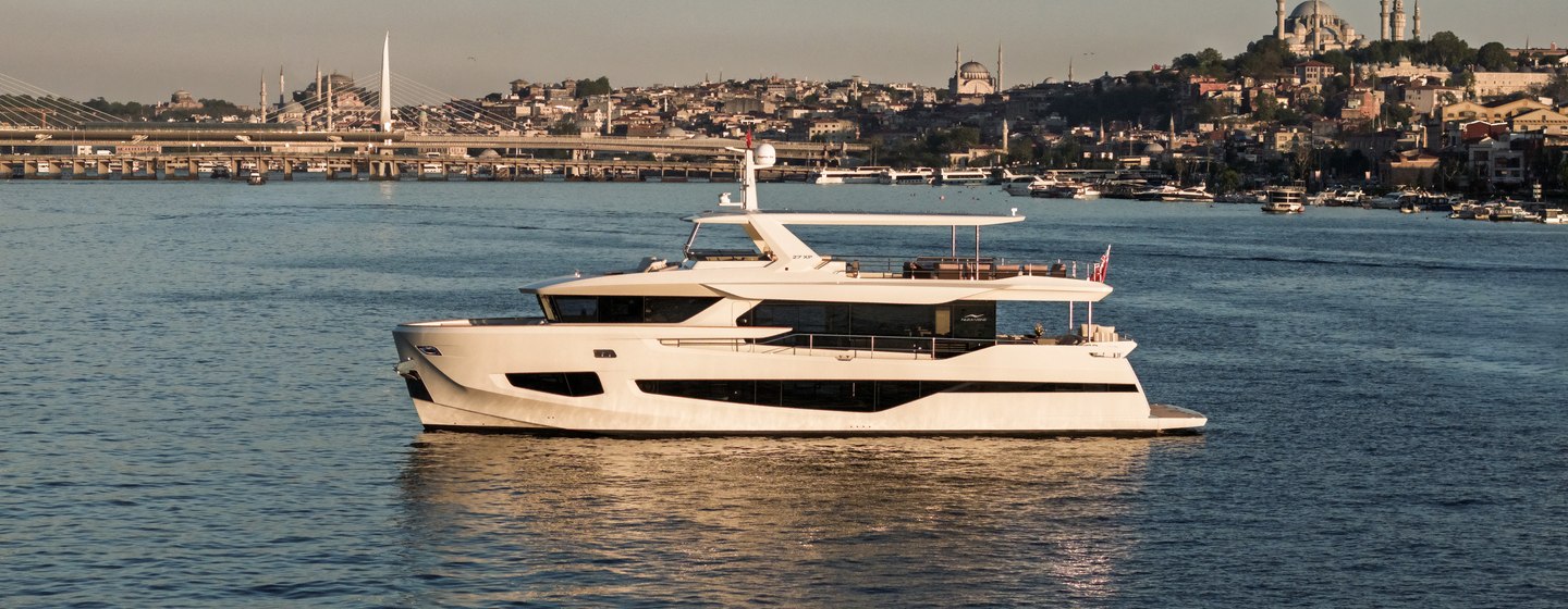 Numarine 27XP Yachts, Example 1