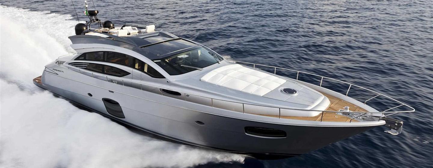 Pershing 74 Yachts (2011 - 2022), Example 1