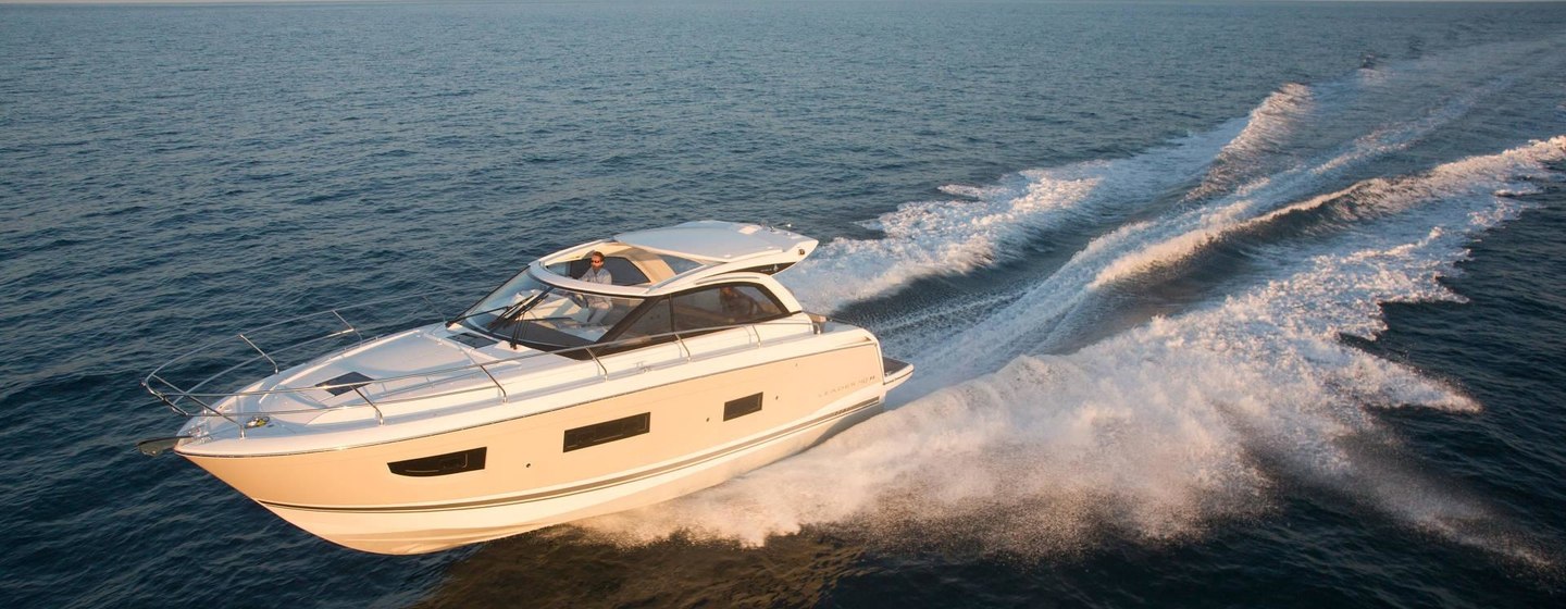 Jeanneau Leader 40 Yachts (Gen 1, 2014 - 2016), Example 1