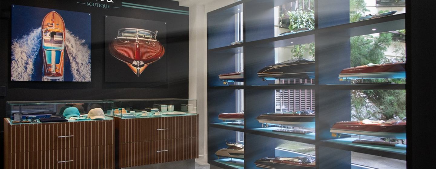 Visit the First Riva Boutique: A Fusion of Nautical Elegance and Contemporary Art in Milan photo 1