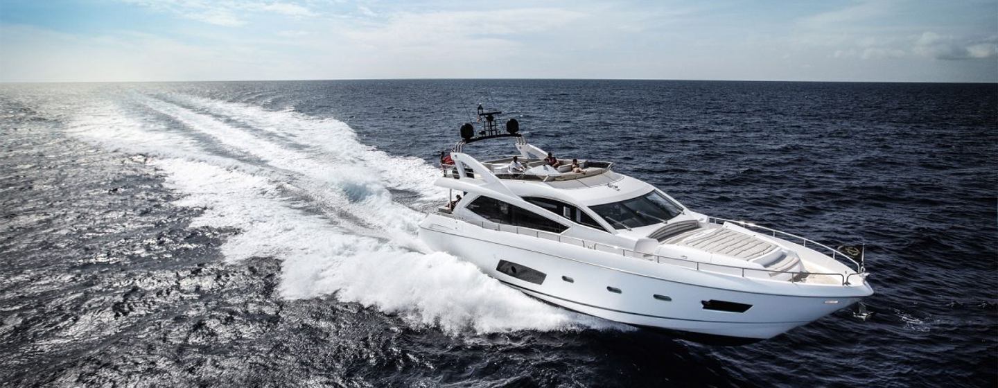 Sunseeker Manhattan 73 Yachts (2011 - 2014), Example 1