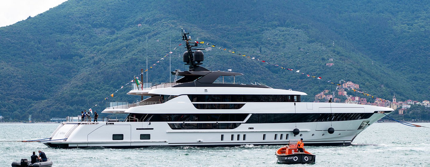 Sanlorenzo 52 Steel NEO Yachts, Example 1