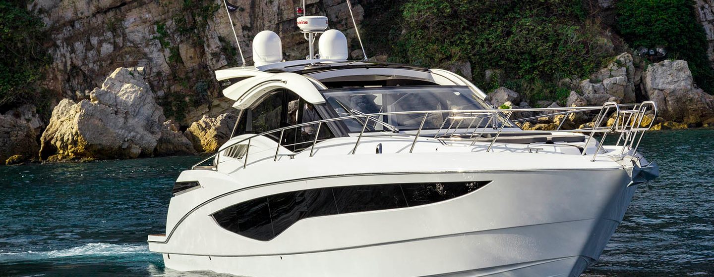 Galeon 445 HTS Yachts (2014 - 2018), Example 1
