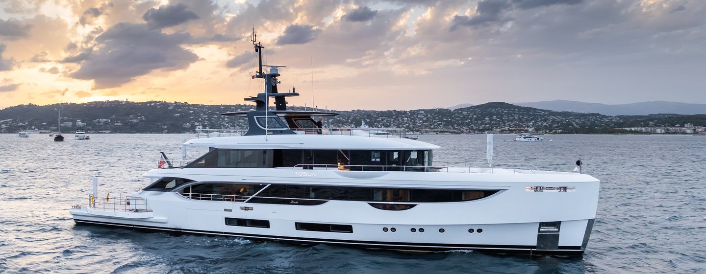 Benetti Oasis 40M Tosun at anchor