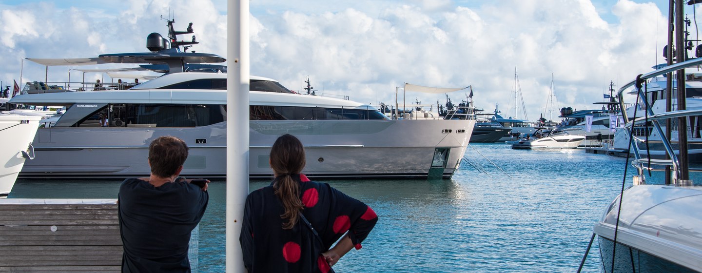 Boat Show Etiquette: How to Ensure a Successful First Visit review