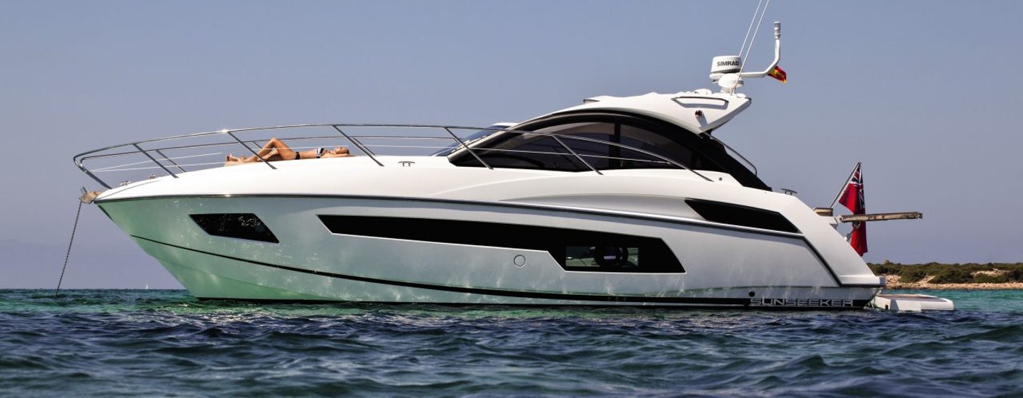 Sunseeker Portofino 40 Yachts (2012 - 2016), Example 1