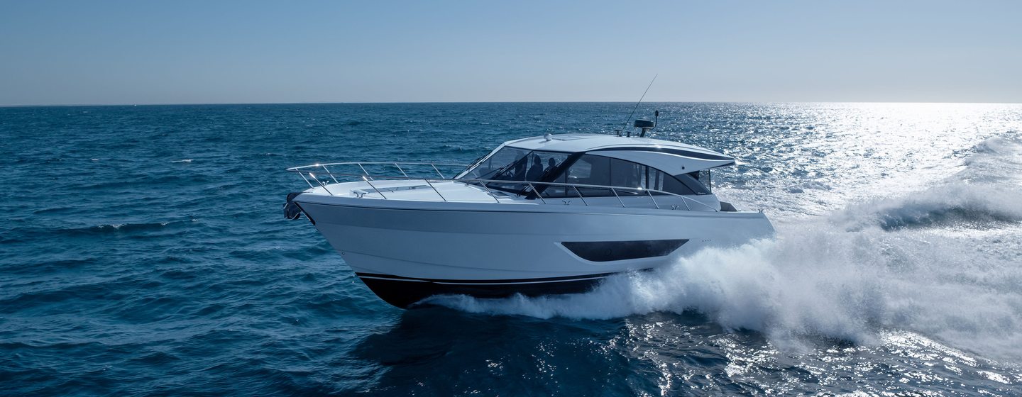 Maritimo S50 Sedan Boats, Example 1