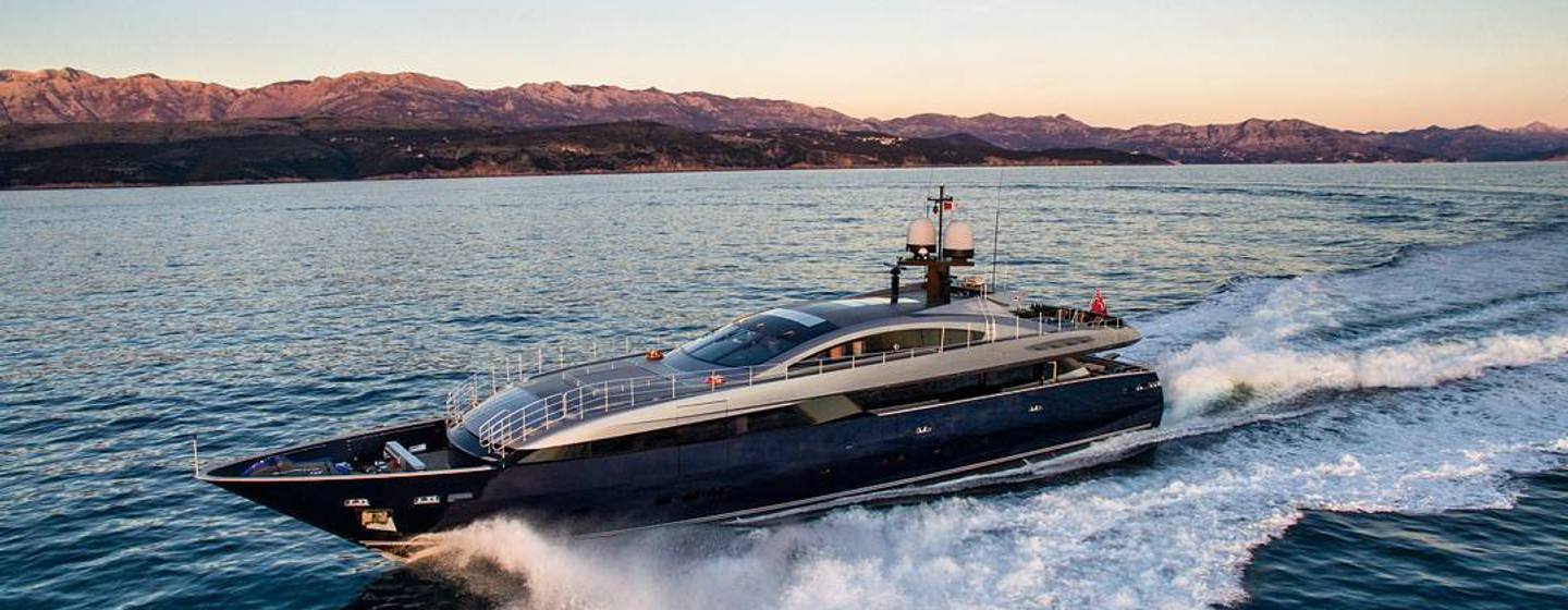Baglietto motor yacht Lucky Me Yacht Academy underway side view 