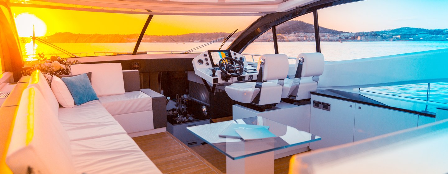 What Equipment Do I Need for My Motor Yacht? review