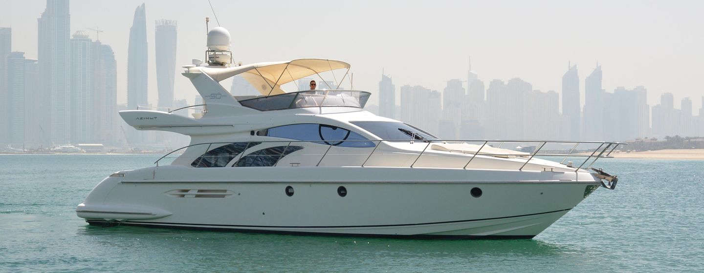 Azimut 50 Yachts (Mk1, 2002 - 2010), Example 1