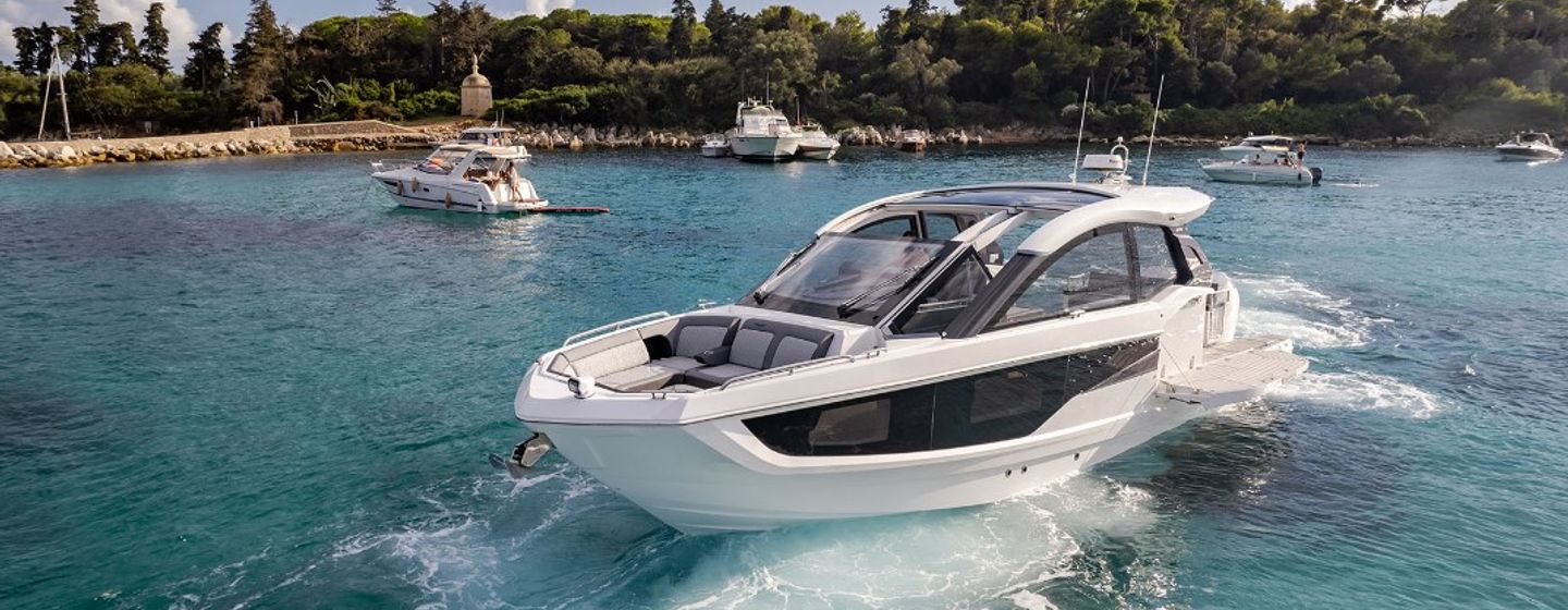 Galeon 375 GTO Boats, Example 1