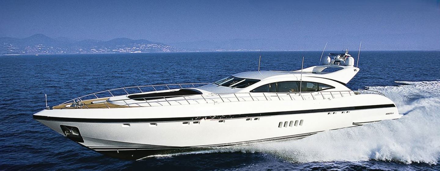 Mangusta 108 Yachts (2000 - 2013), Example 1