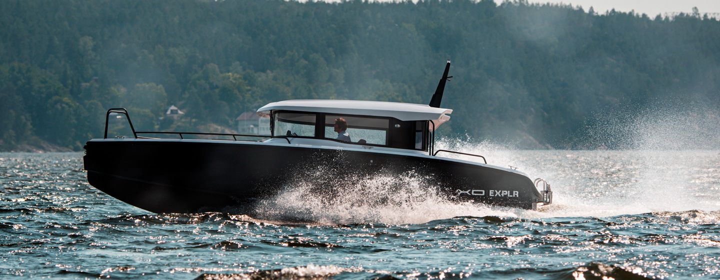 XO EXPLR 10 Sport IB Boats, Example 1