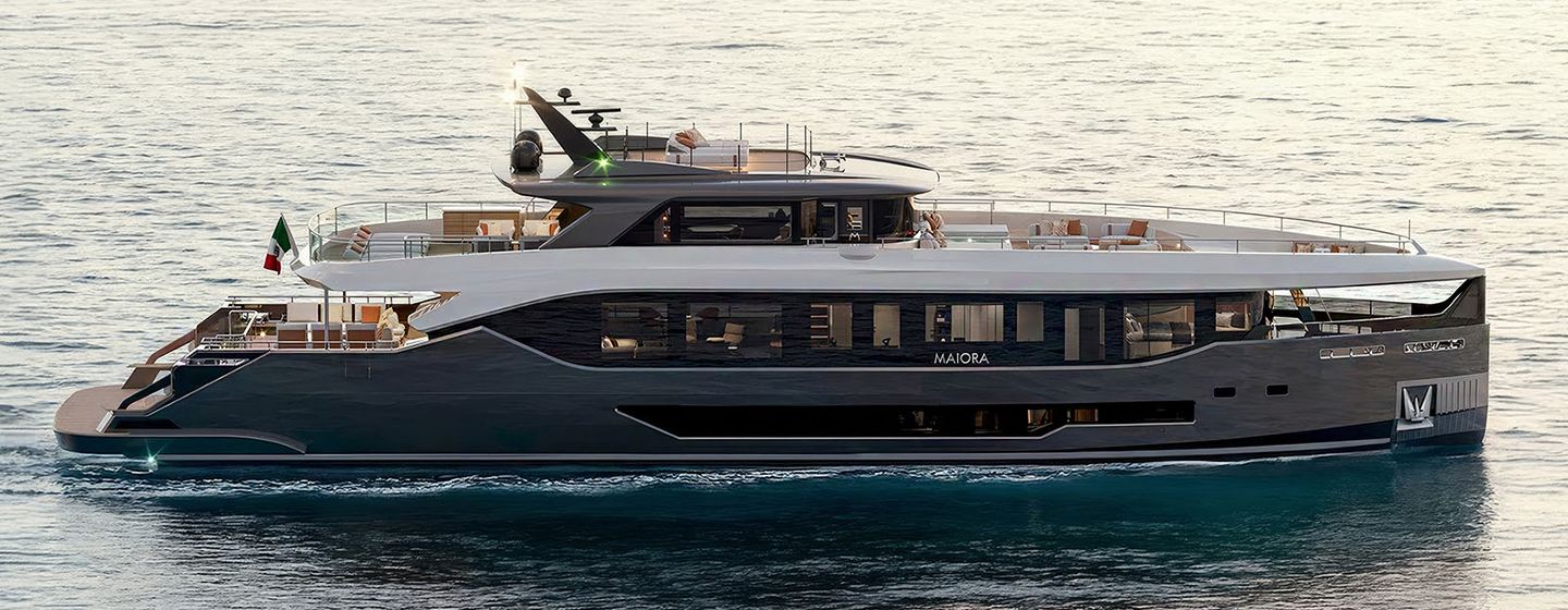 Maiora 36 Exuma Motor Yacht under way