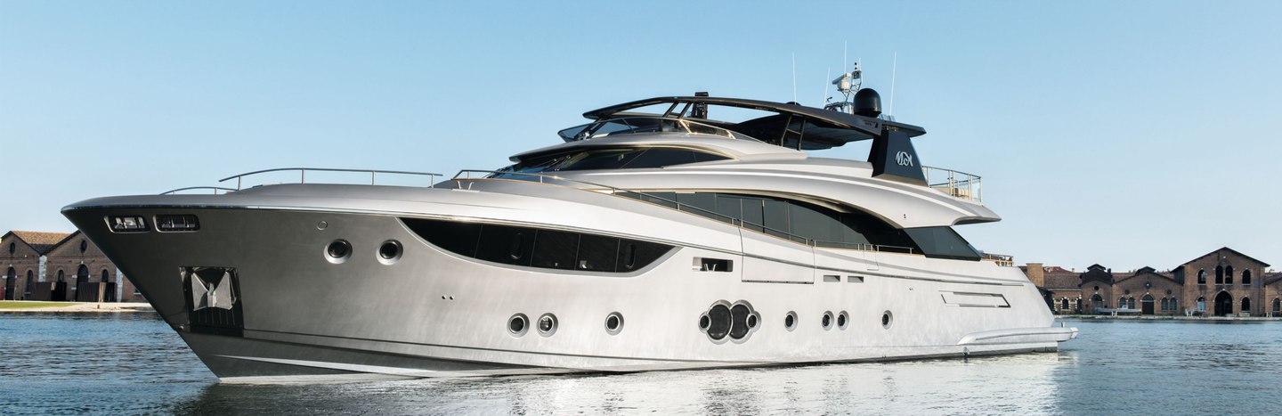 Monte Carlo Yachts MCY 105 Yachts, Example 1