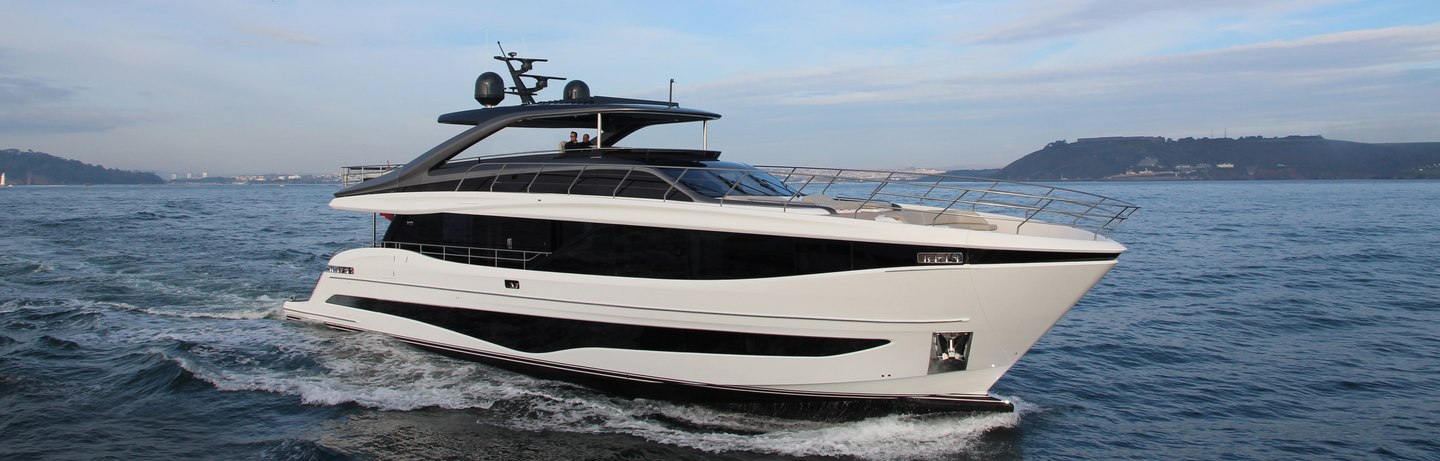 Princess Y95 Yachts, Example 1