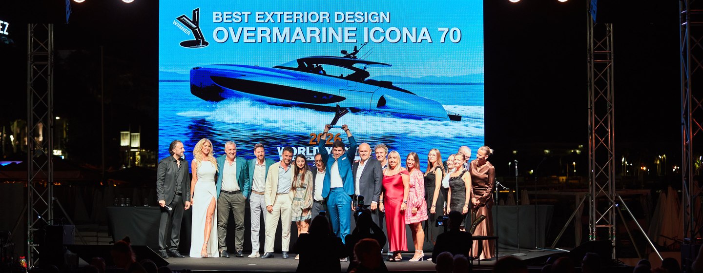 Team of new ICONA 70 motor yacht accepting World Yachts Trophies 2026 award 