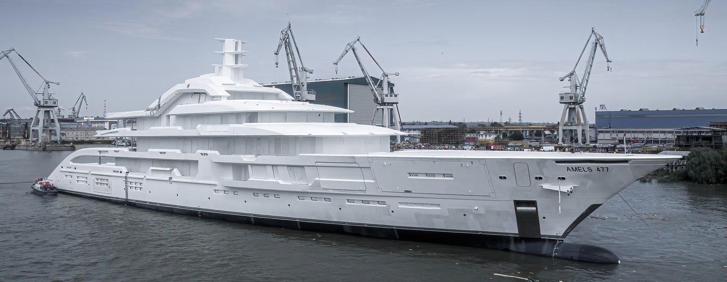 First Look: Full Custom Amels 120 arrives in Vlissingen photo 1