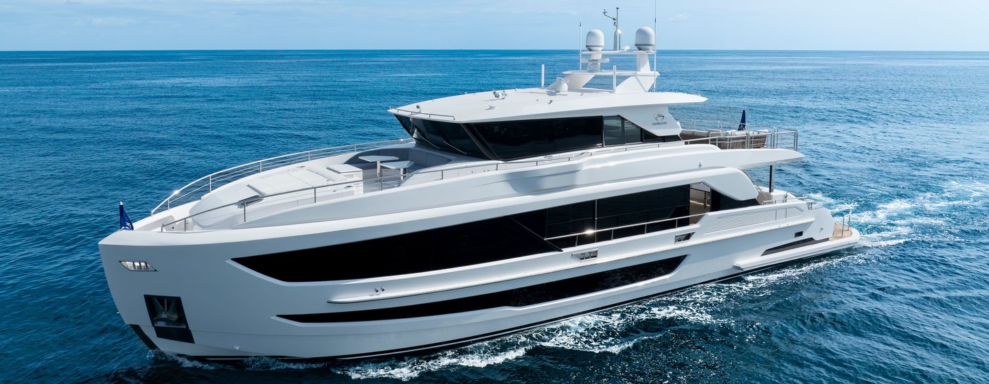 Superyacht No Regrets II  under way 