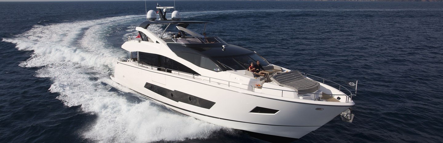 Sunseeker 86 Yachts (Gen 2, 2014 - 2021), Example 1