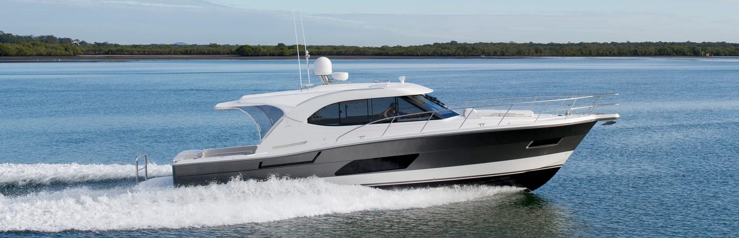 Riviera 445 SUV Boats, Example 1