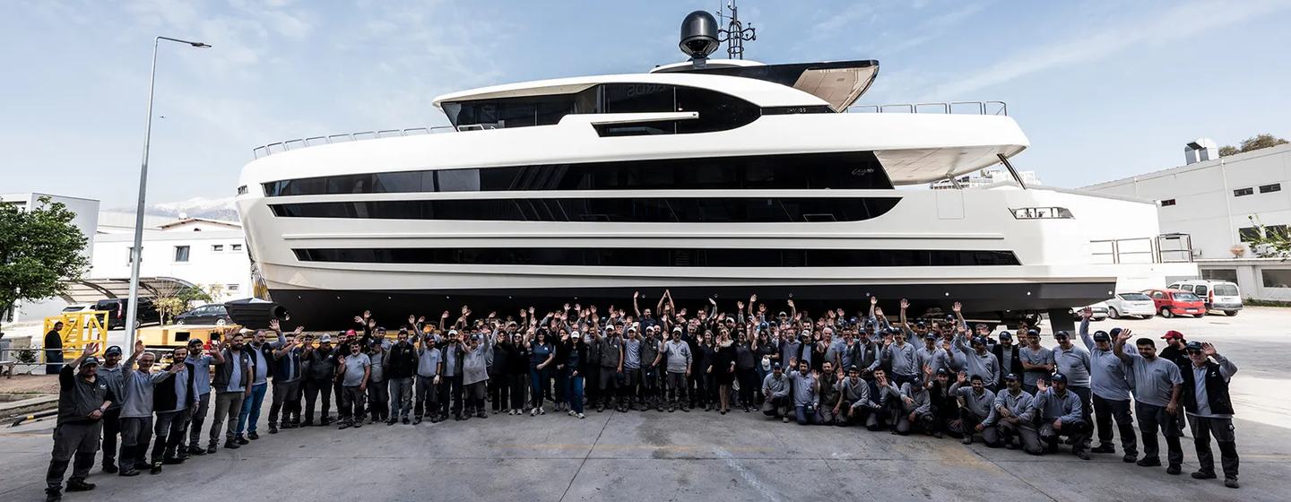 Lazzara team in front of First 31m Lazzara UHV 100 Superyacht at launch