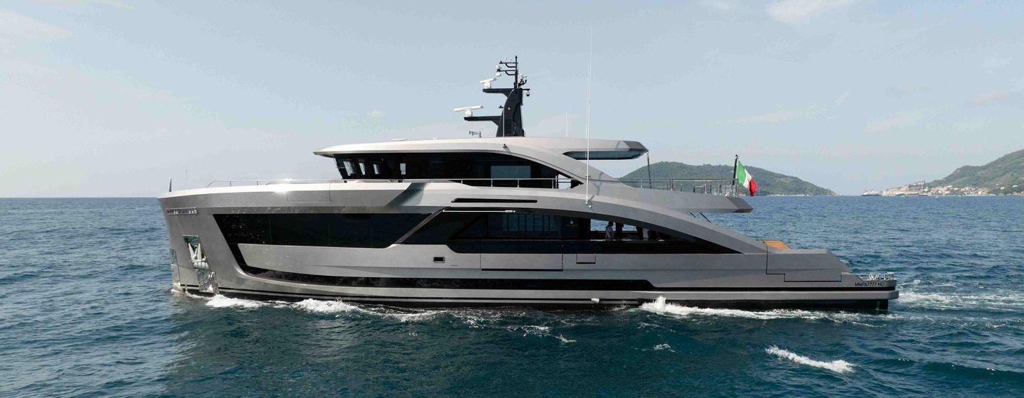 Antonini Navi Seamore 34 Crossover Yacht Matilde7 under way 